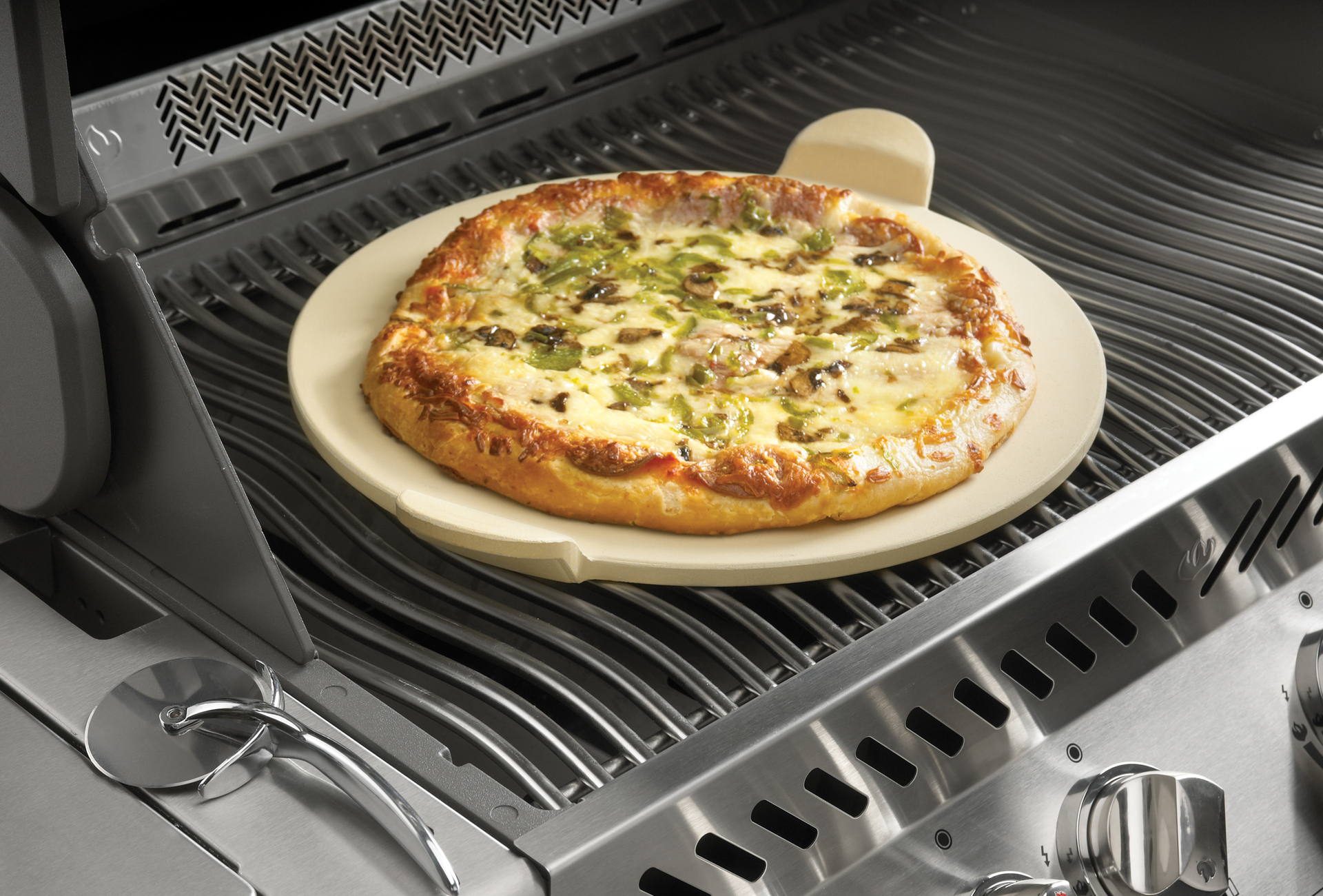 PRO Pizzastein mit Schneideroller