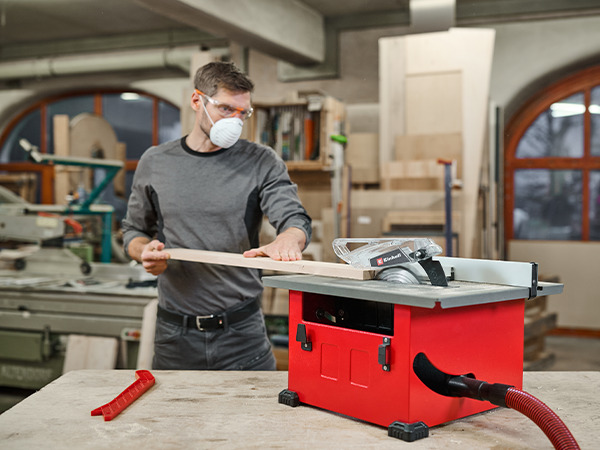 Tischkreissäge TC-TS 8 bei leitermann.de günstig kaufen Tischkreissäge TC-TS 8