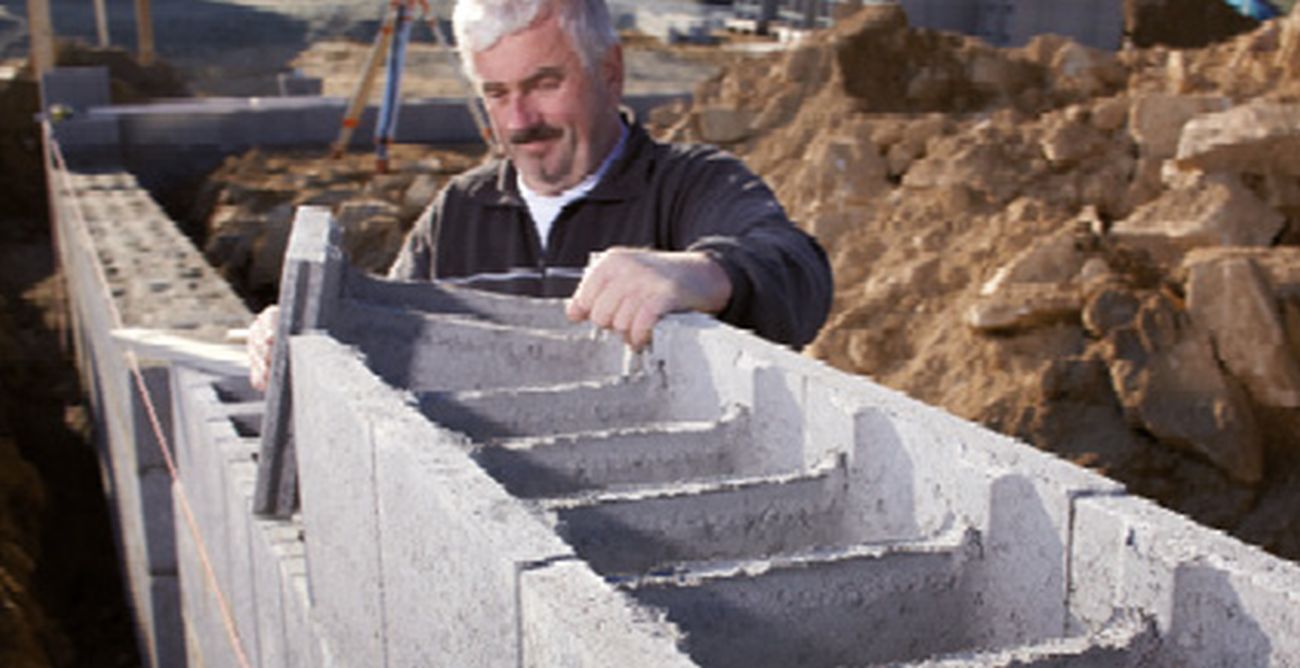 Normalbeton Mauerstein mit Nut und Feder 12 DF