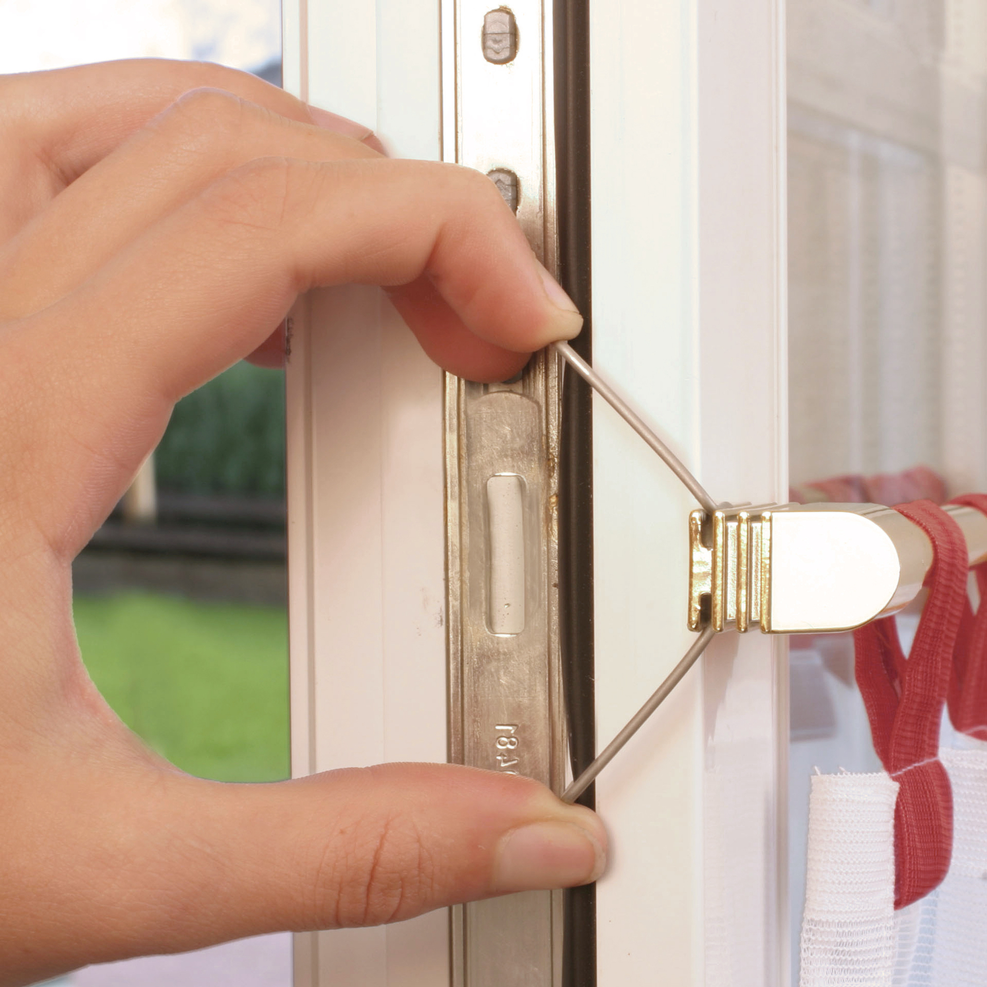 Scheibenstange mit Klemmträger 12mm Cafehausstange