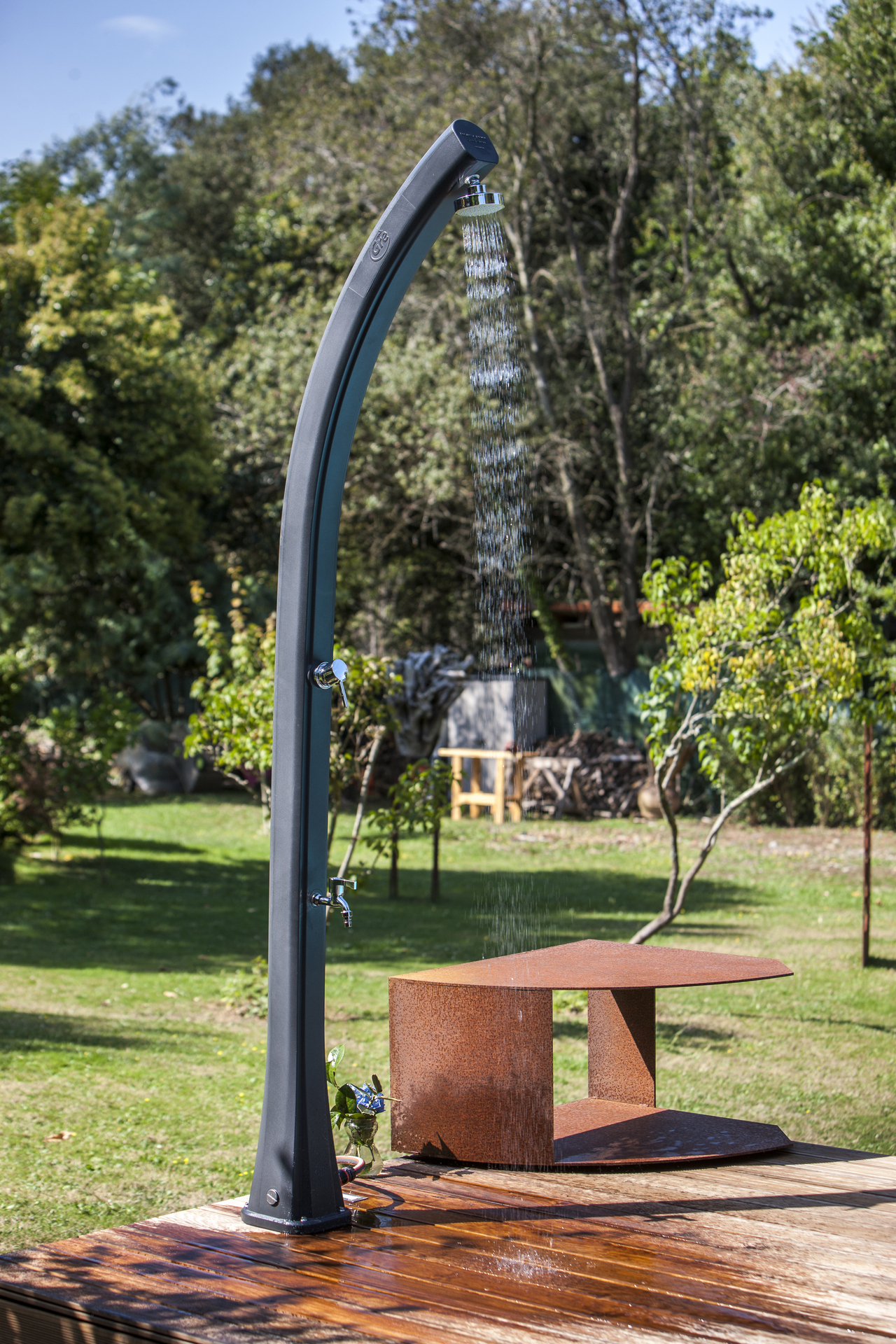 Harz Solardusche mit Fußdusche, 25l, schwarz