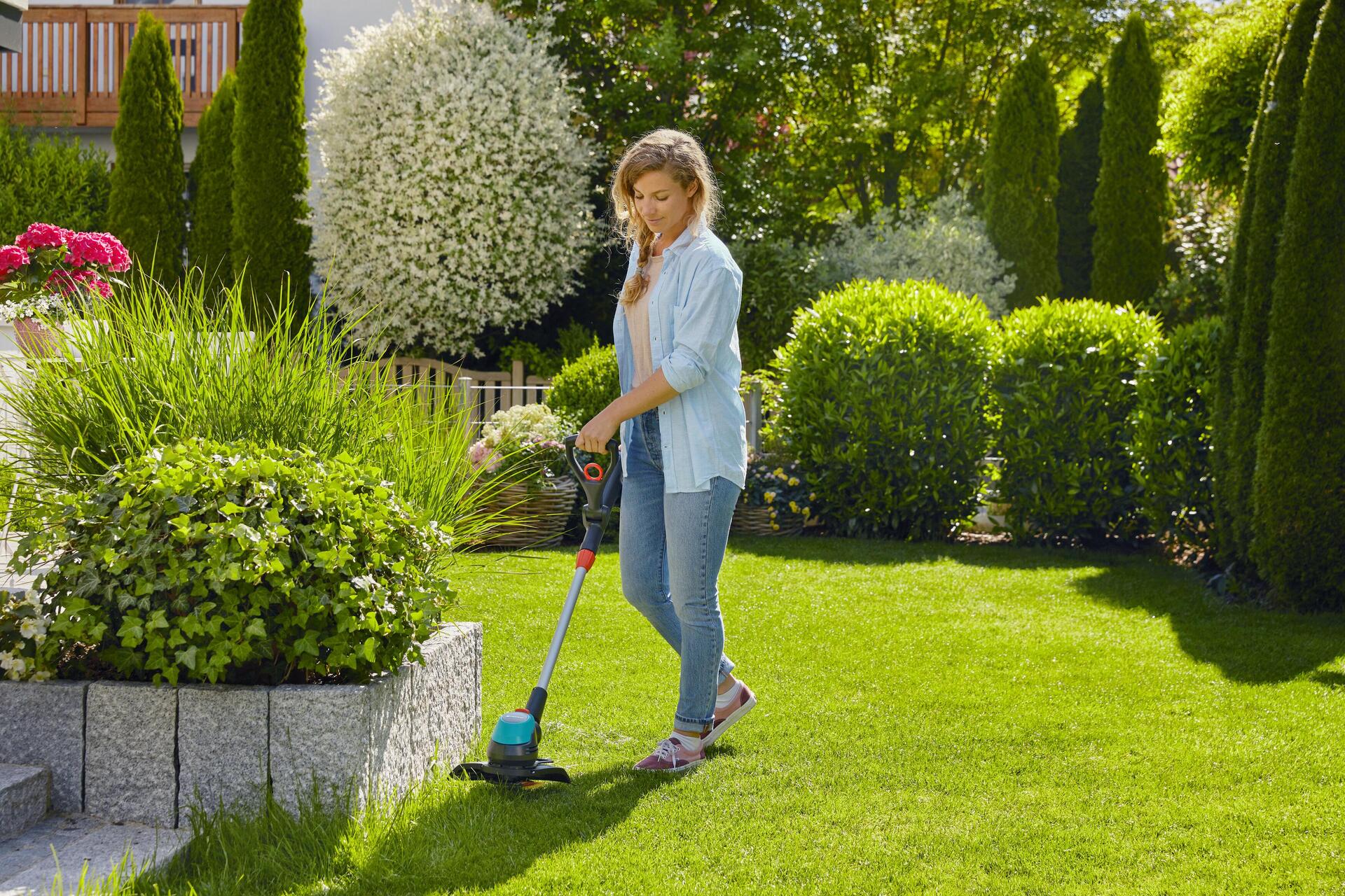 Akku-Trimmer EasyCut 23/18V P4A Ready-To-Use Set bei leitermann.de günstig kaufen Akku-Trimmer EasyCut 23/18V P4A Ready-To-Use Set