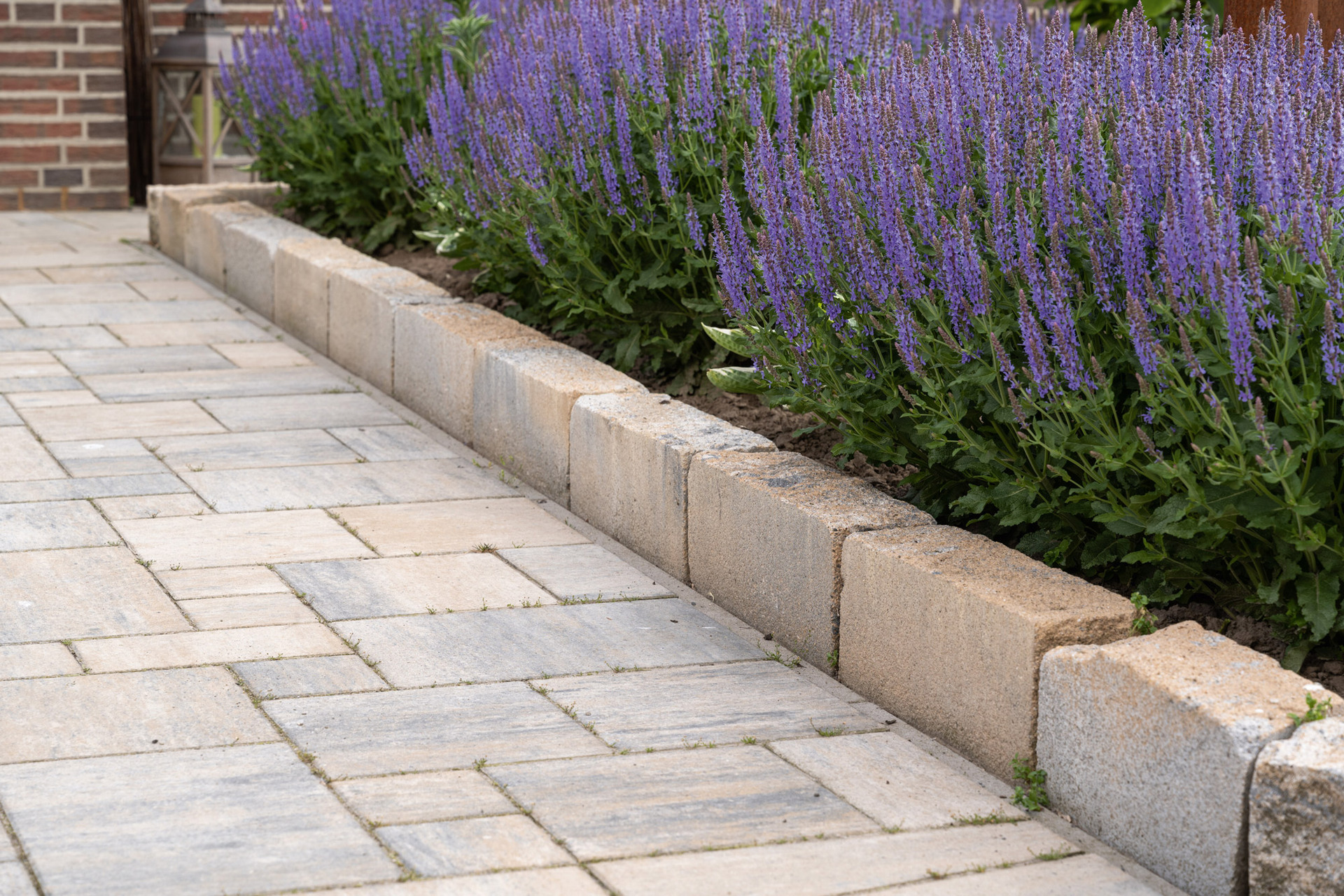 Mauerstein Antik, gekantet bei leitermann.de günstig kaufen Mauerstein Antik, gekantet