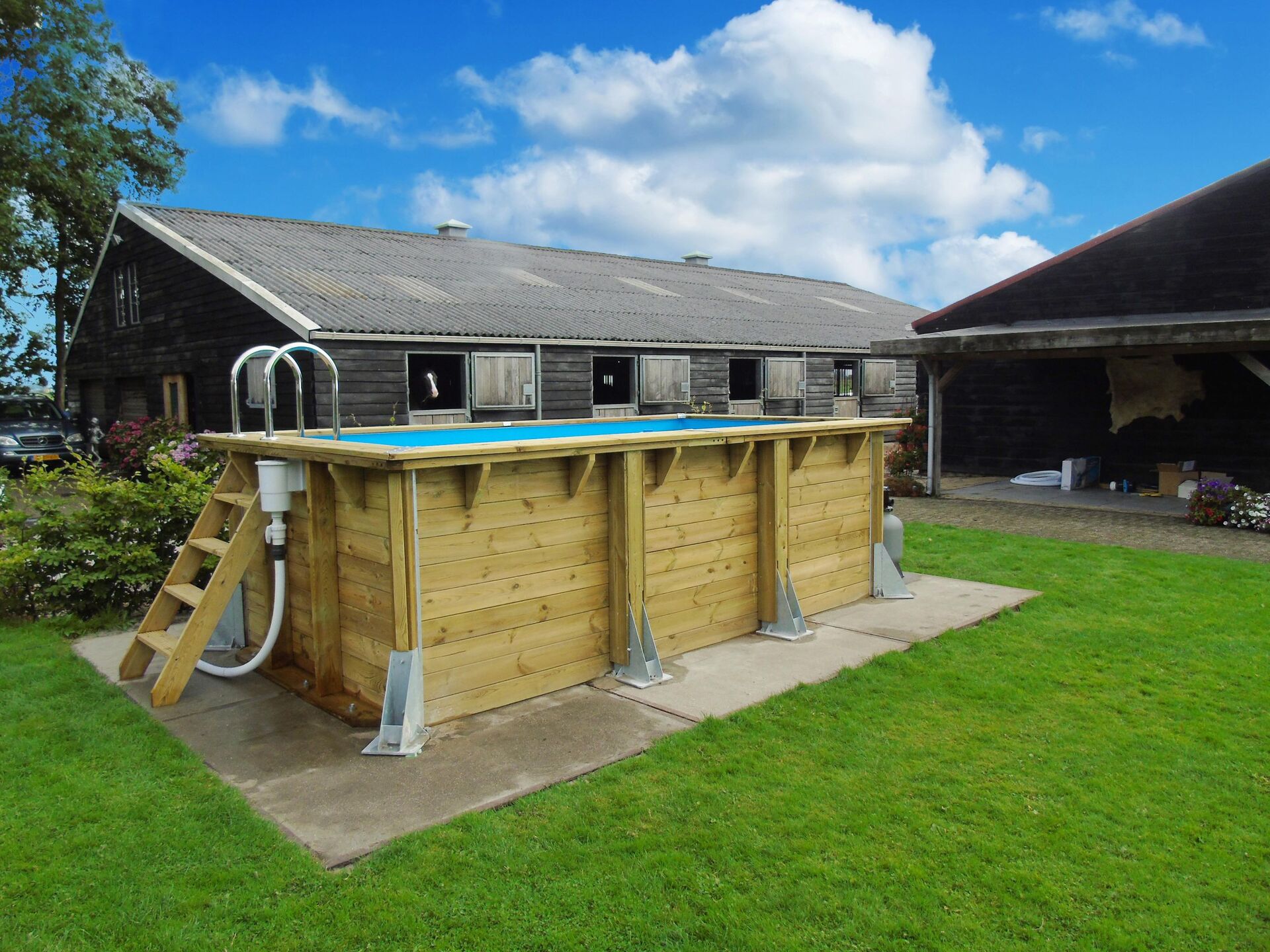 Swimmingpool Linea Urban bei leitermann.de günstig kaufen Swimmingpool Linea Urban