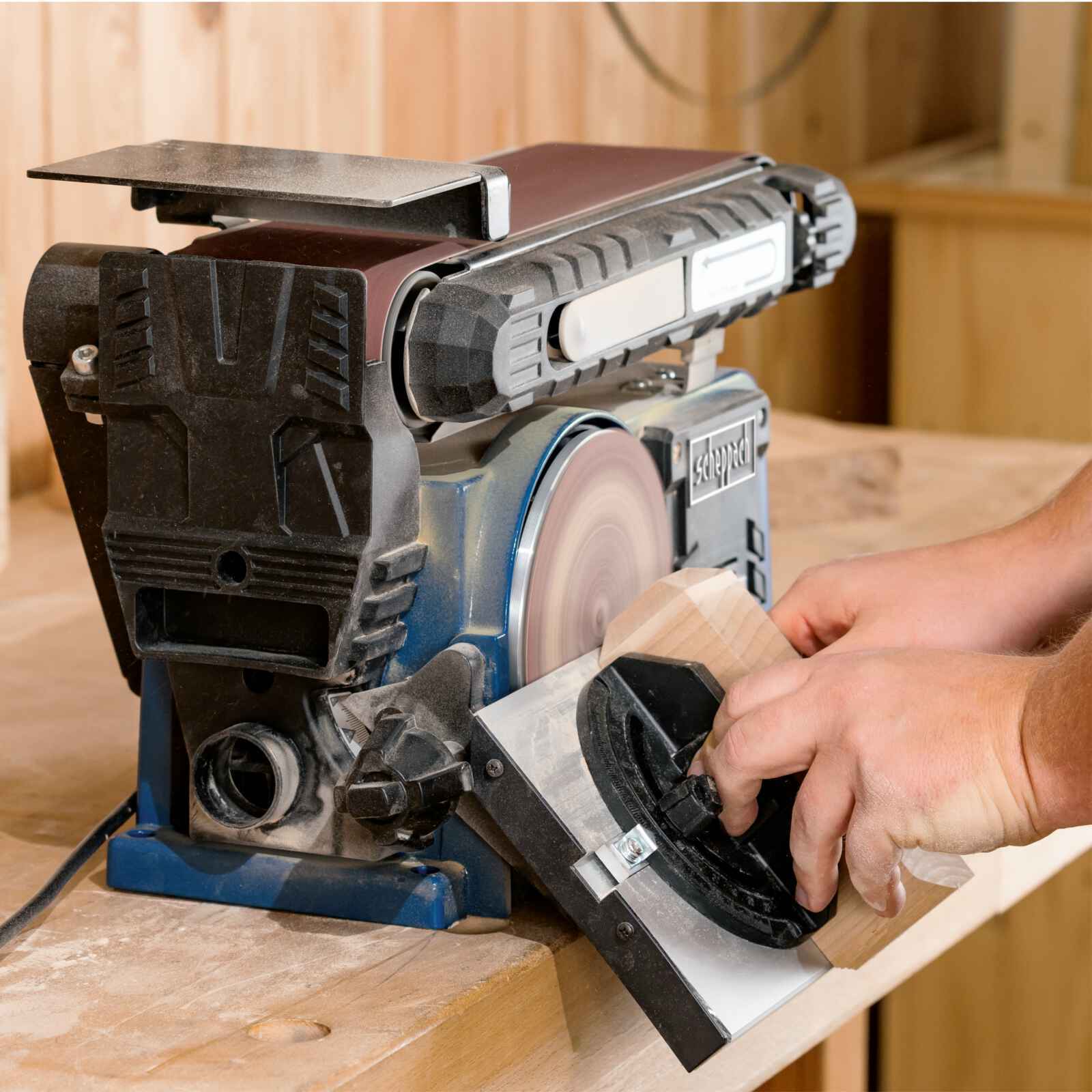 Band- und Tellerschleifer BTS900, mit Schleifpapier-Set bei leitermann.de günstig kaufen Band- und Tellerschleifer BTS900, mit Schleifpapier-Set