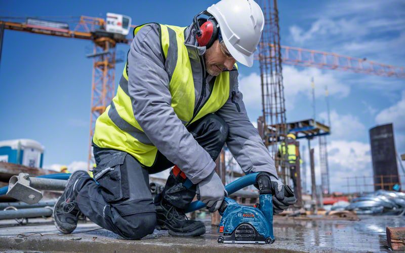 Akku-Winkelschleifer BITURBO mit X-LOCK GWX 18V-15 PSC