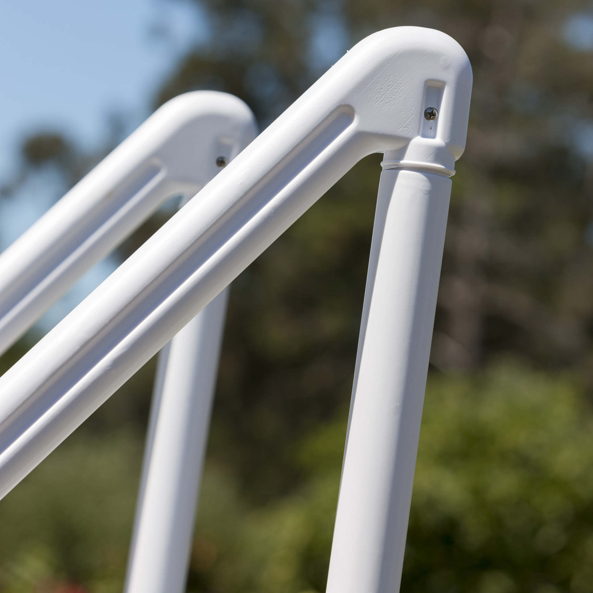 Synthetic Leiter 4 Stufen bei leitermann.de günstig kaufen Synthetic Leiter 4 Stufen