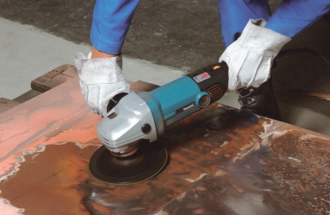 Polierer /-Schleifer SA7000C Makita