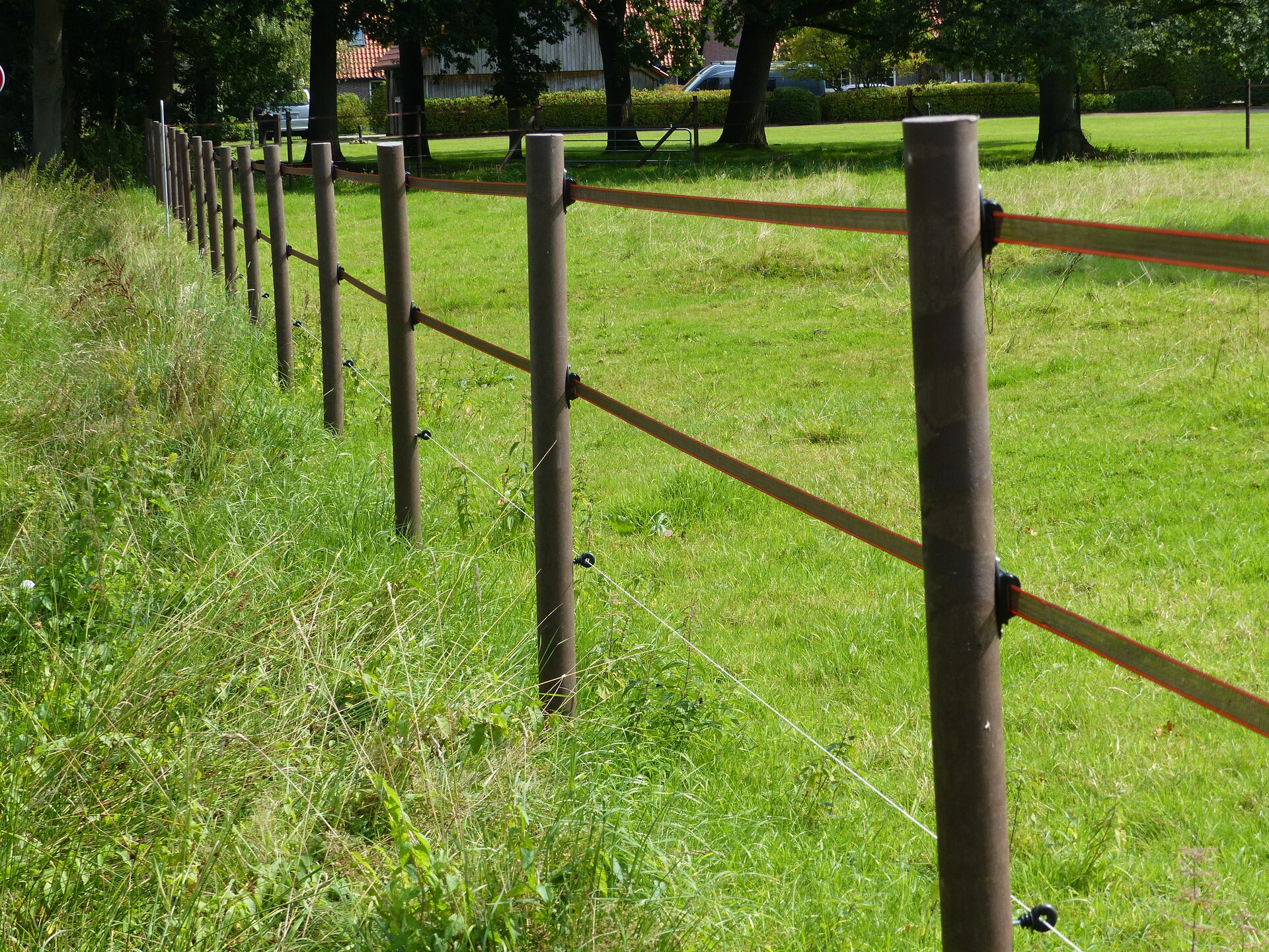 Baumpfahl Recyclingpfosten mit Spitze bei leitermann.de günstig kaufen Baumpfahl Recyclingpfosten mit Spitze