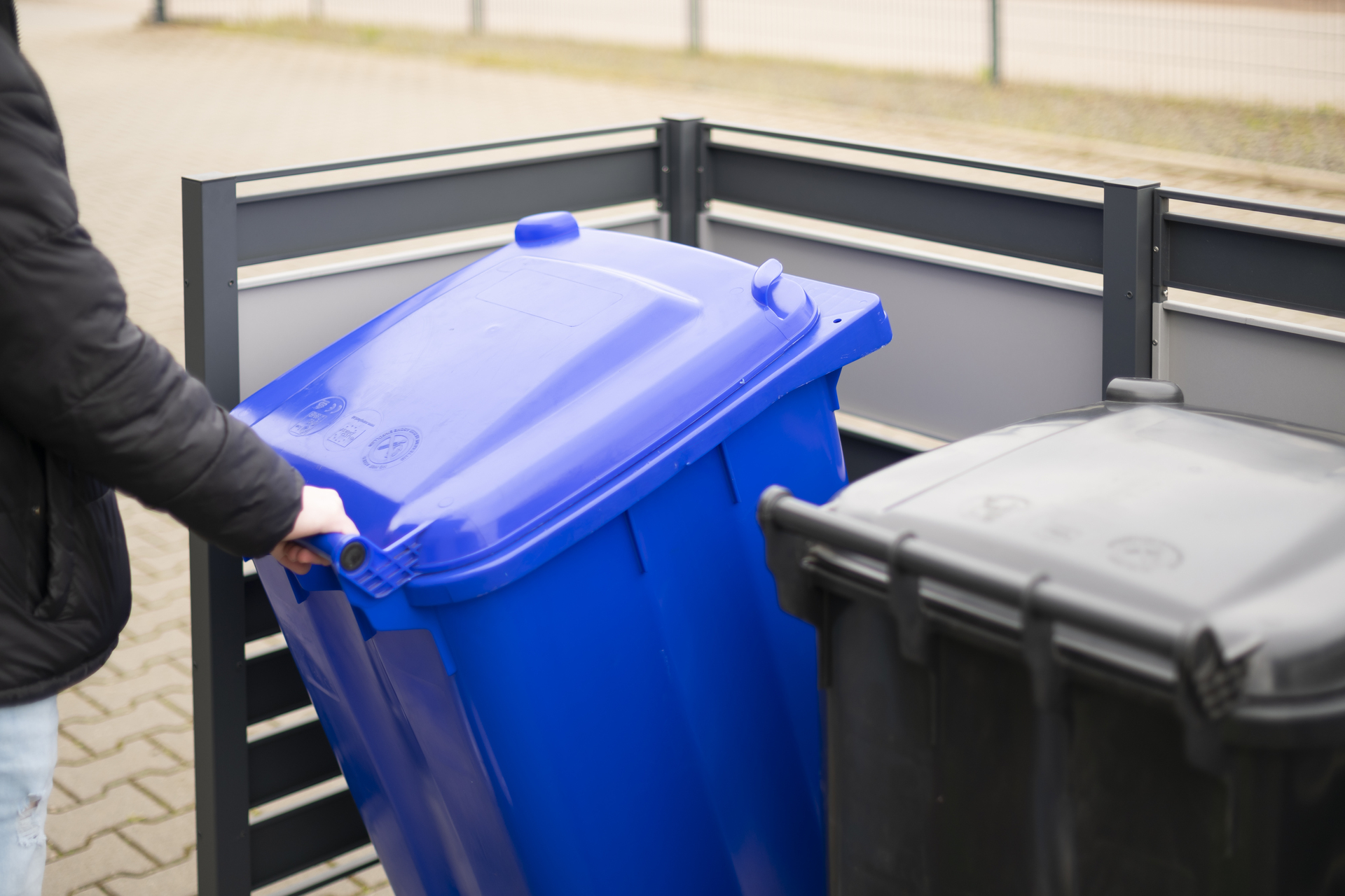 Mülltonnenverkleidung Planum bei leitermann.de günstig kaufen Mülltonnenverkleidung Planum