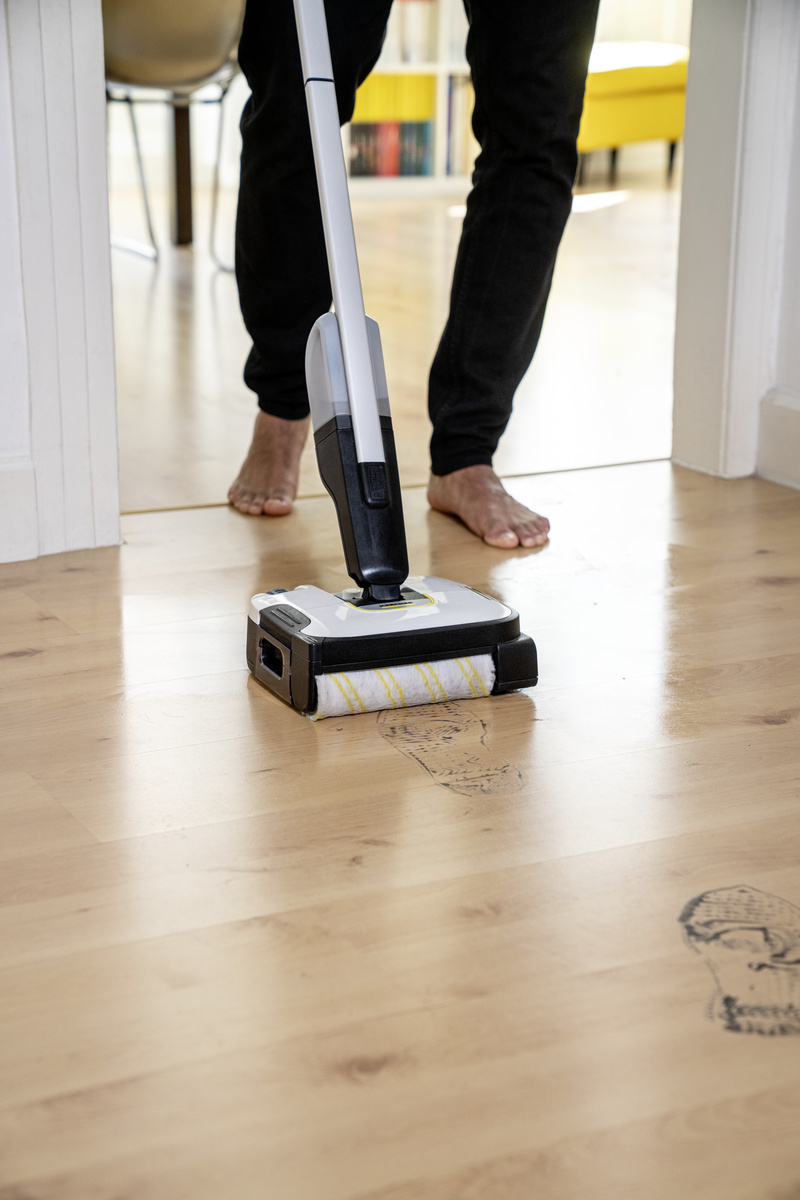 Hartbodenreiniger FC 2-4 Battery Set