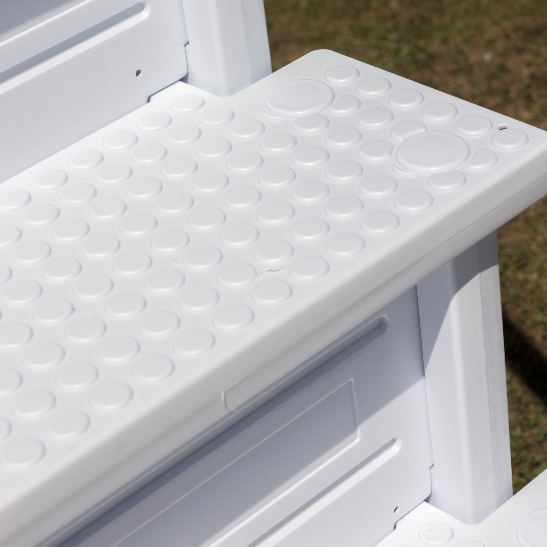 Synthetic Leiter 4 Stufen bei leitermann.de günstig kaufen Synthetic Leiter 4 Stufen