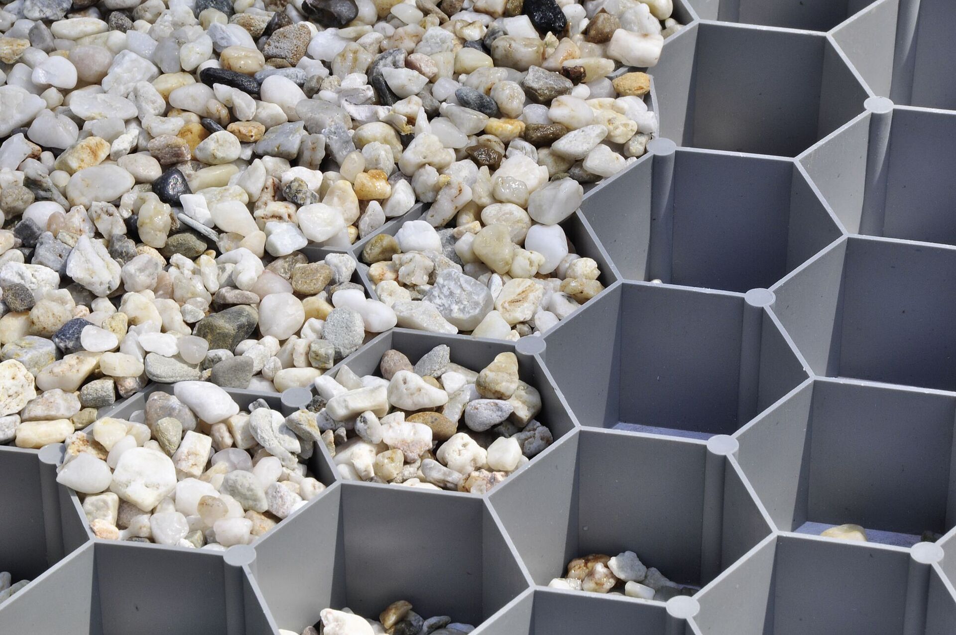 Kiesbefestigungsmatte, 40x80x2,6cm bei leitermann.de günstig kaufen Kiesbefestigungsmatte, 40x80x2,6cm