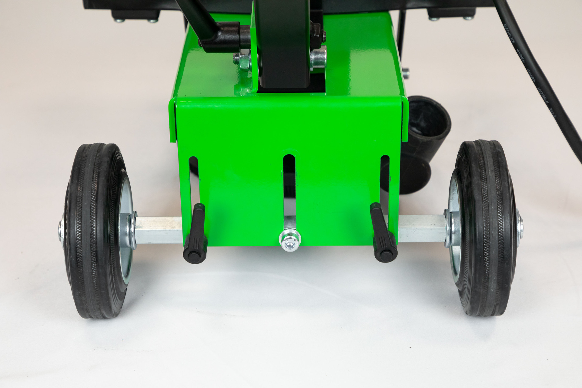 Bodenführungsgestell für alle Betonschleifer bei leitermann.de günstig kaufen Bodenführungsgestell für alle Betonschleifer