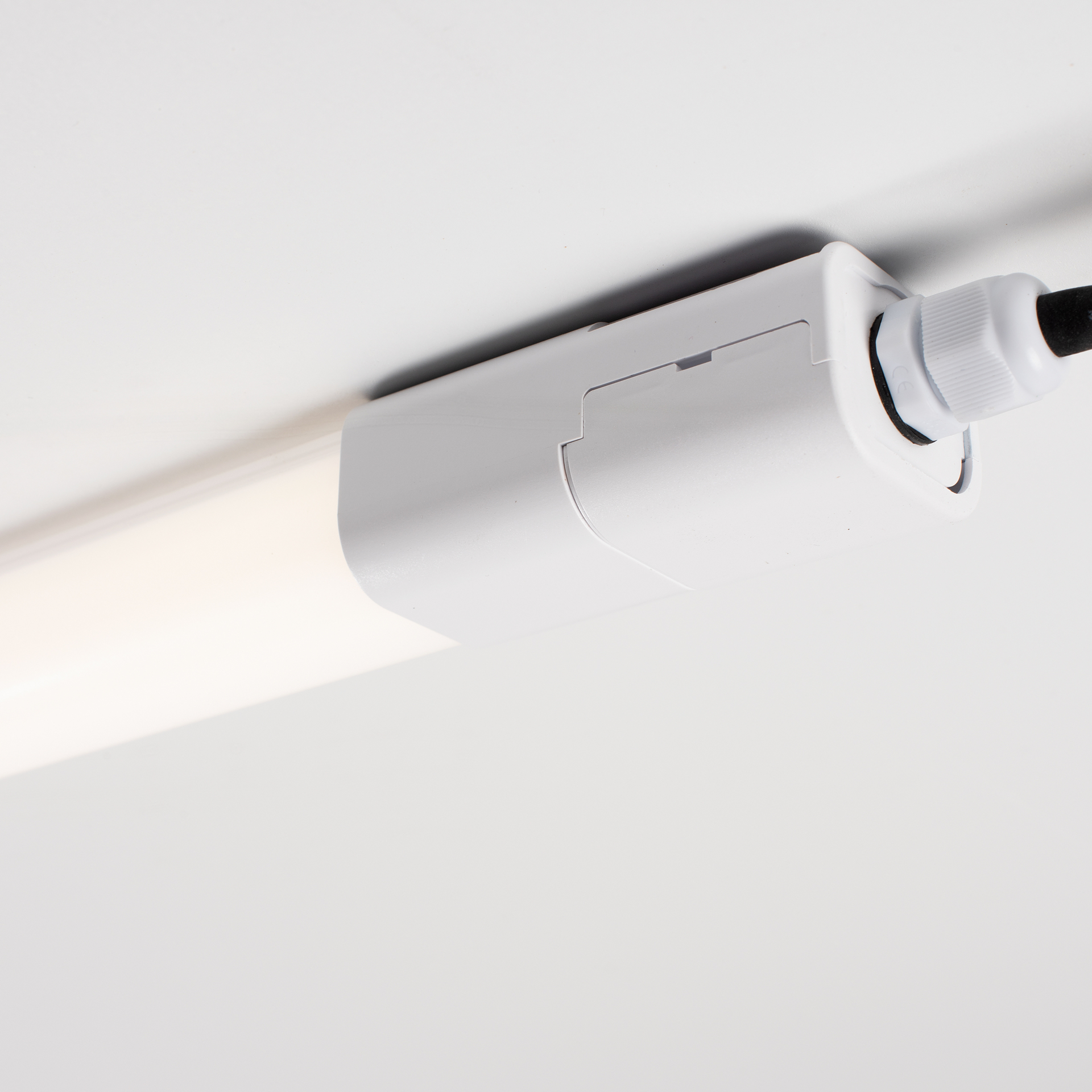 LED Wannenleuchte Strip