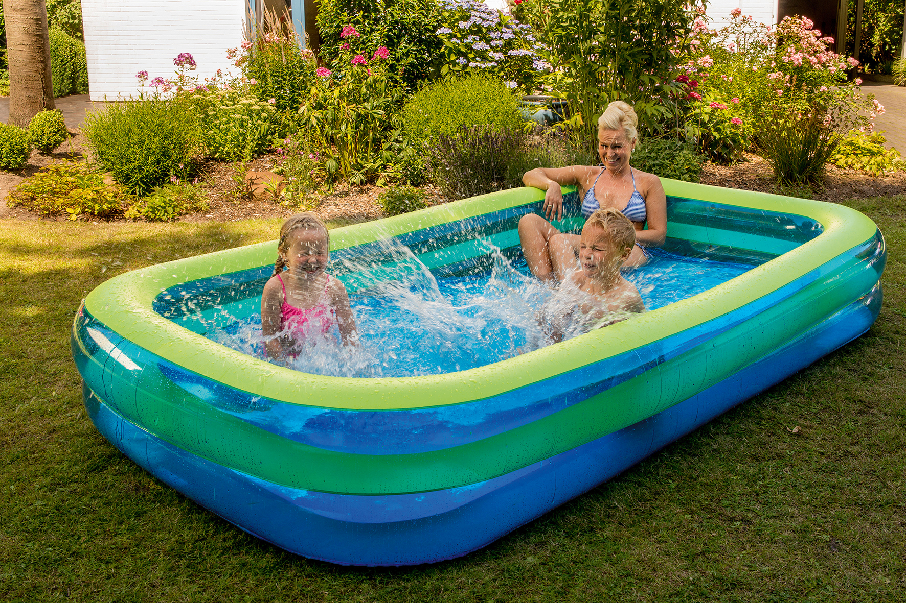 Family Pool Jumbo