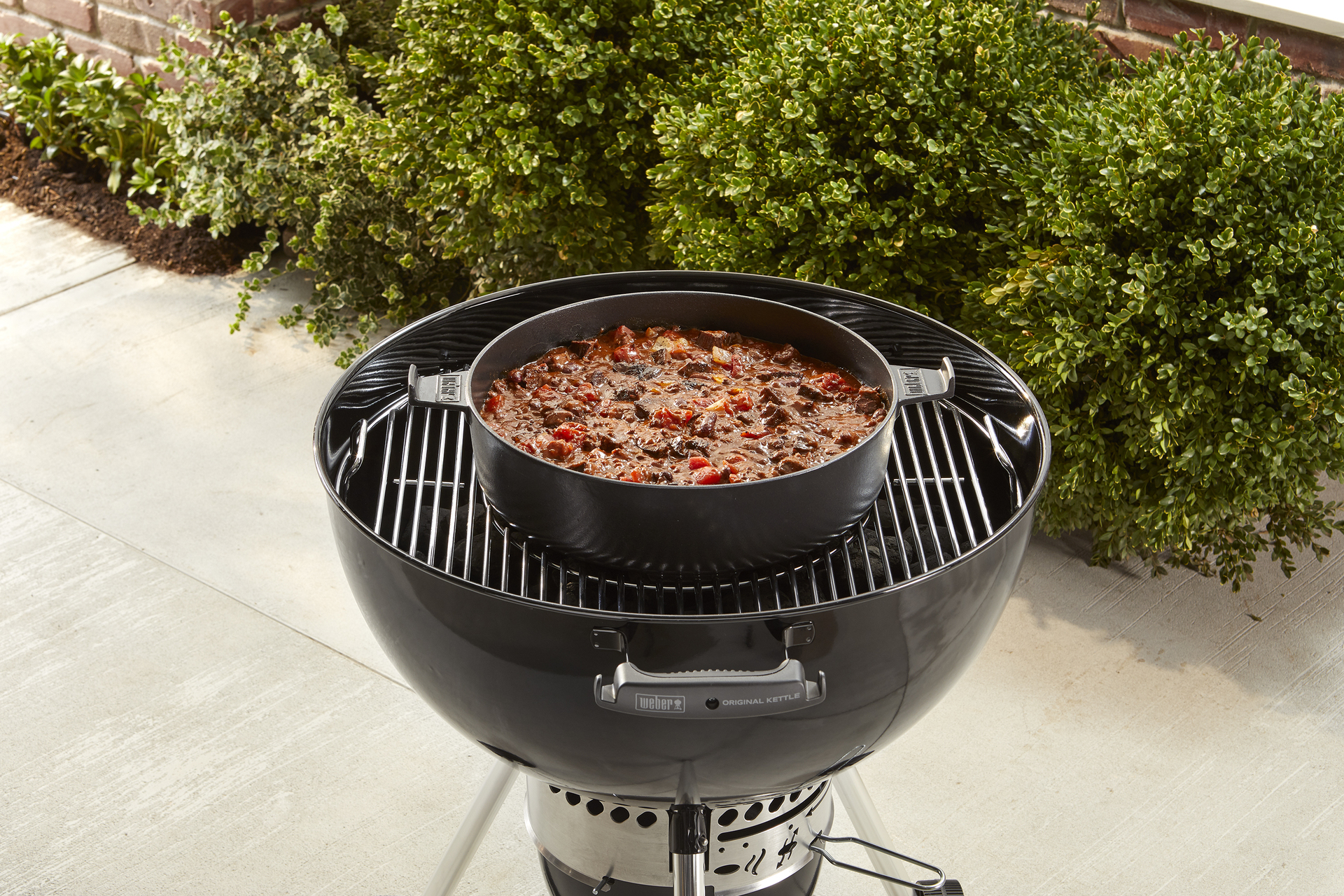 CRAFTED 2in1 Dutch Oven - Gourmet BBQ System