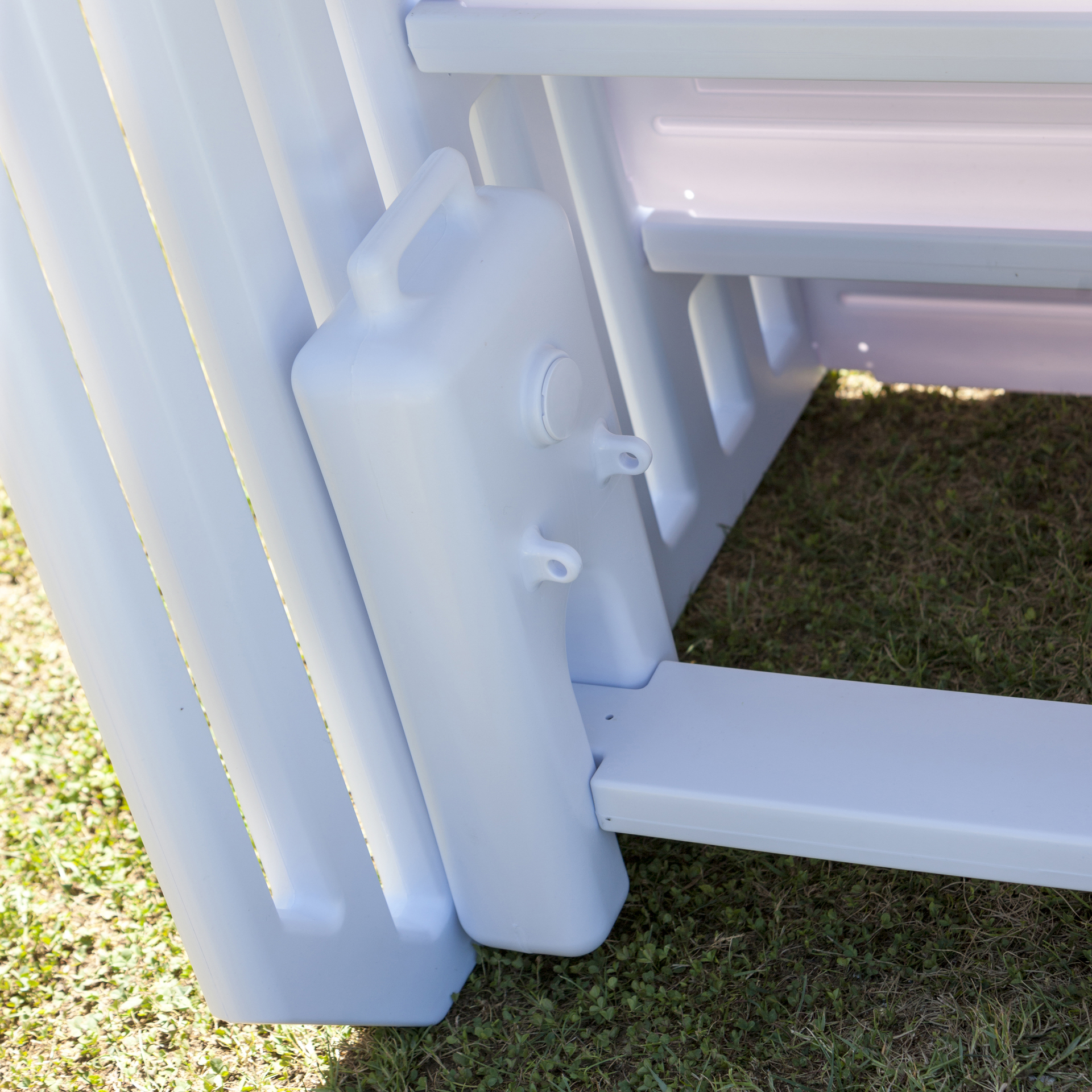 Synthetic Leiter 4 Stufen bei leitermann.de günstig kaufen Synthetic Leiter 4 Stufen