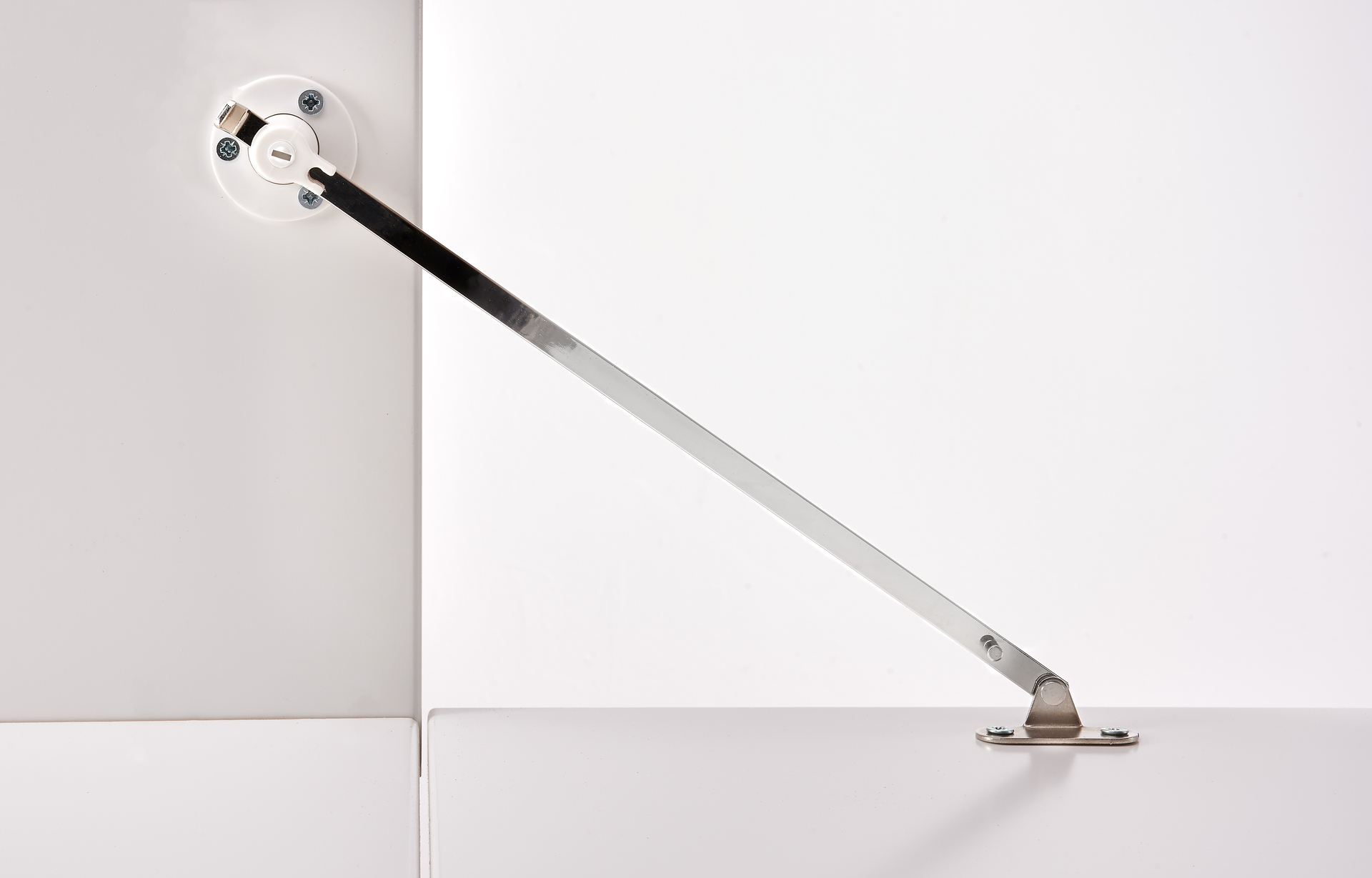 Bremsklappenhalter "Central" 280 mm, mit Öffnungswinkel 90 Grad bei leitermann.de günstig kaufen Bremsklappenhalter "Central" 280 mm, mit Öffnungswinkel 90 Grad