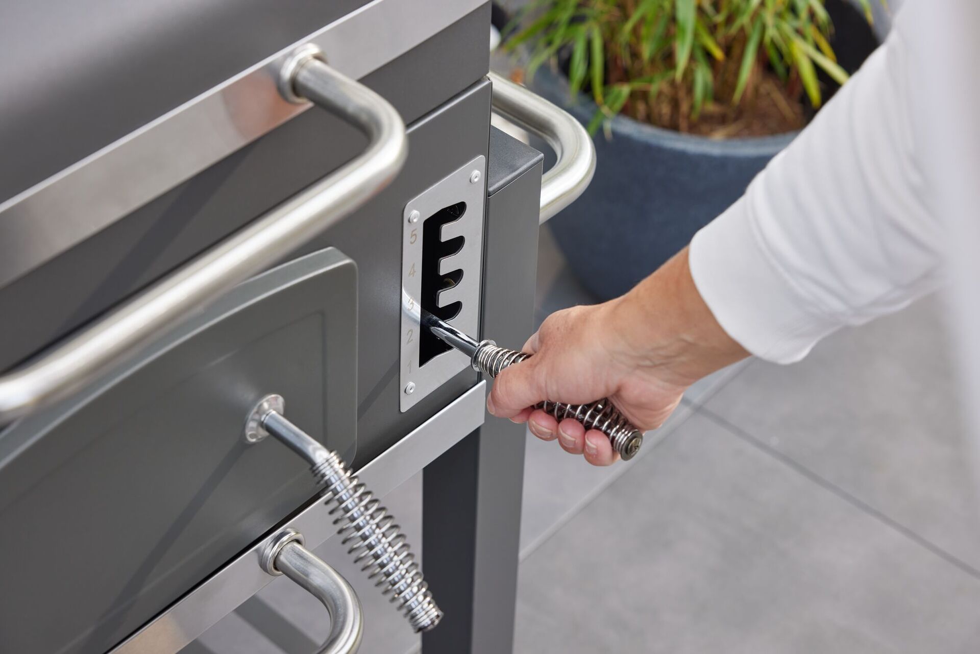 Ottawa Holzkohlegrill