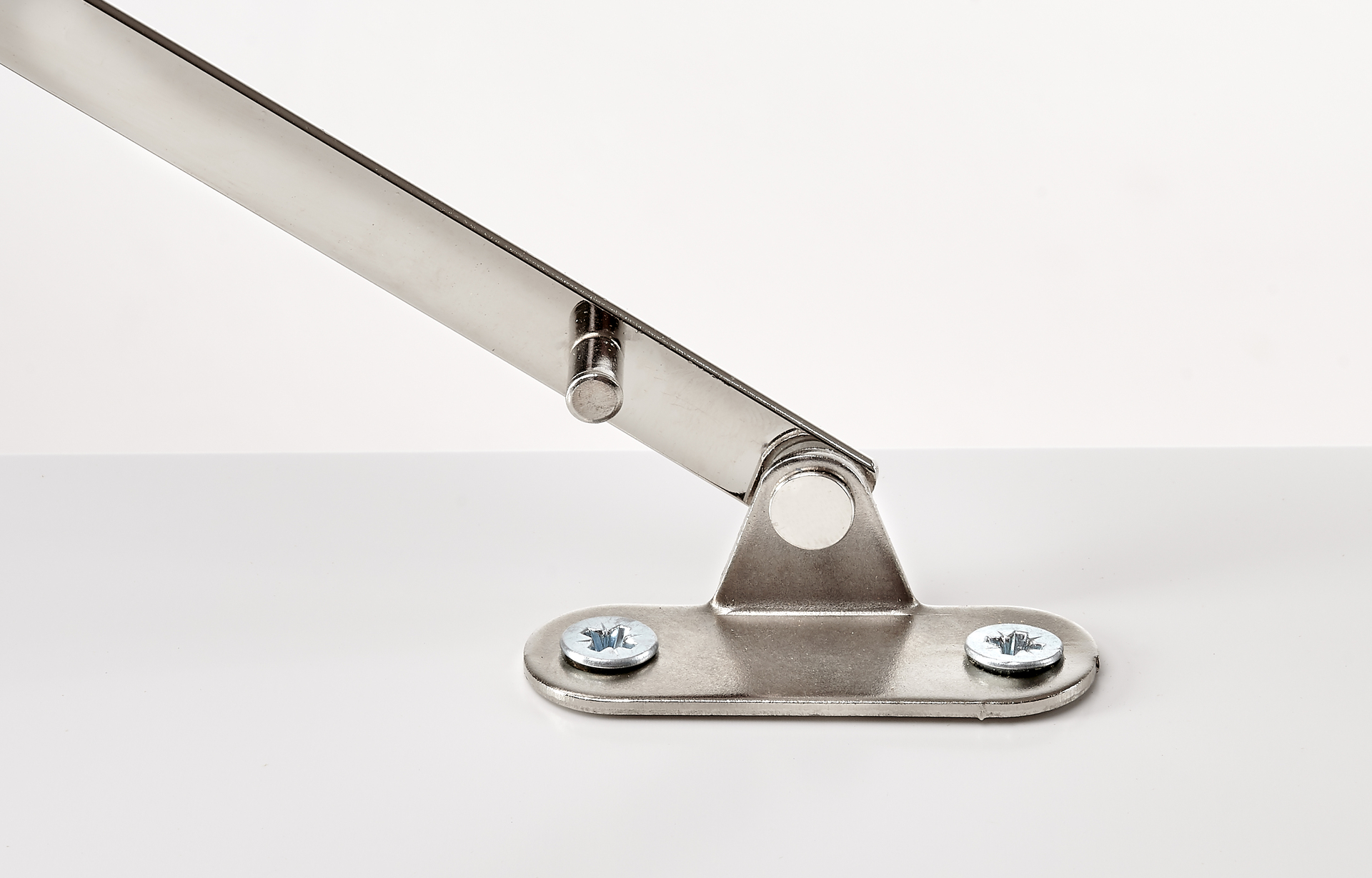 Bremsklappenhalter "Central" 280 mm, mit Öffnungswinkel 90 Grad bei leitermann.de günstig kaufen Bremsklappenhalter "Central" 280 mm, mit Öffnungswinkel 90 Grad