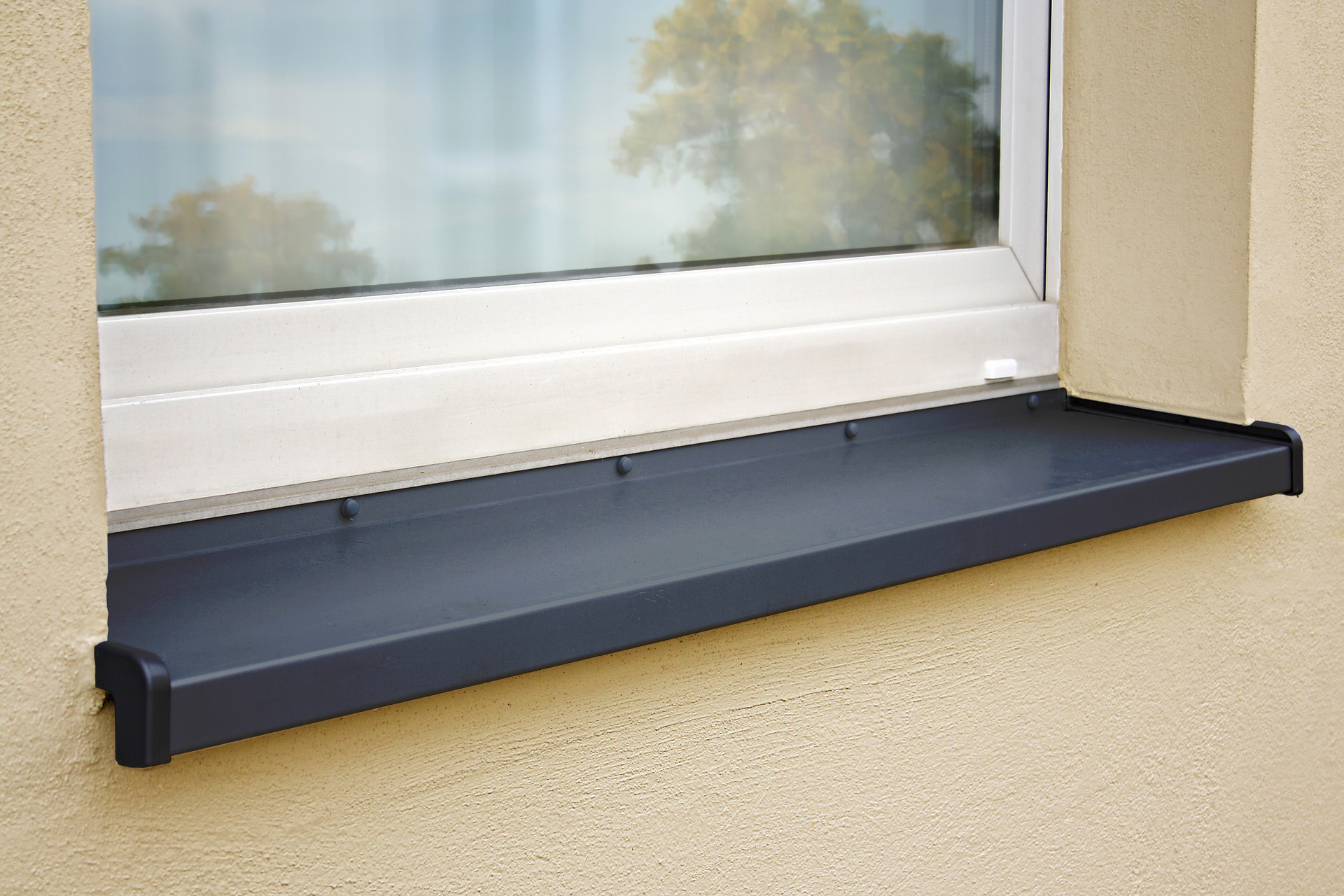 Fensterbankseitenteile Set links & rechts, PVC