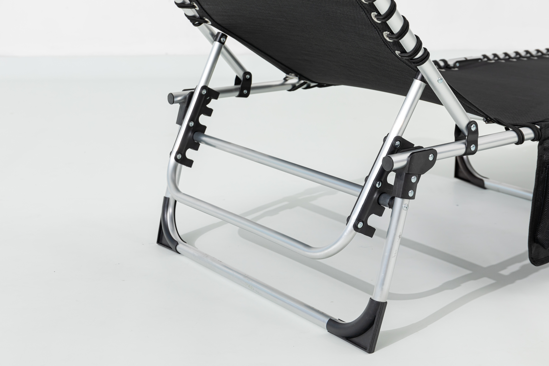 Dreibeinliege, schwarz bei leitermann.de günstig kaufen Dreibeinliege, schwarz