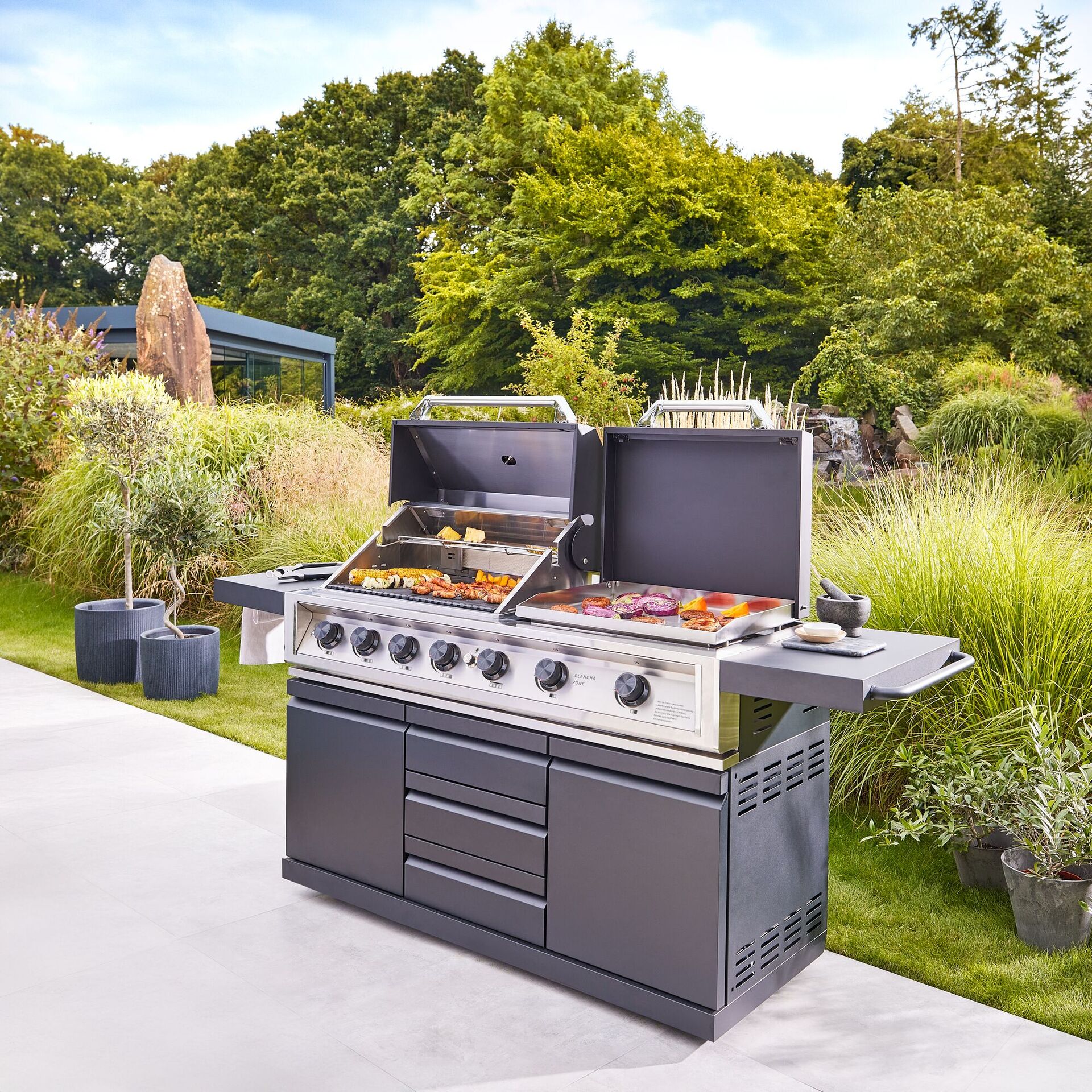 Giant Outdoorküche