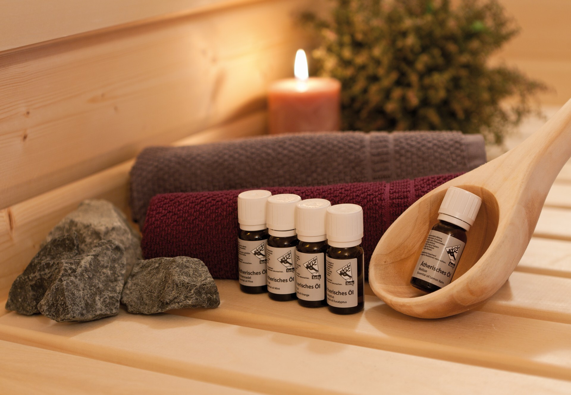 Sauna Olai mit Zubehör-Set, 196x170x198cm, Fronteinstieg